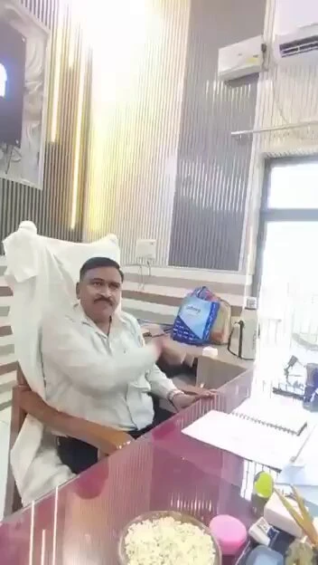 कासगंज: पटियाली बीडीओ का 'कमीशन सिस्टम' वाला वीडियो वायरल, जांच के आदेश