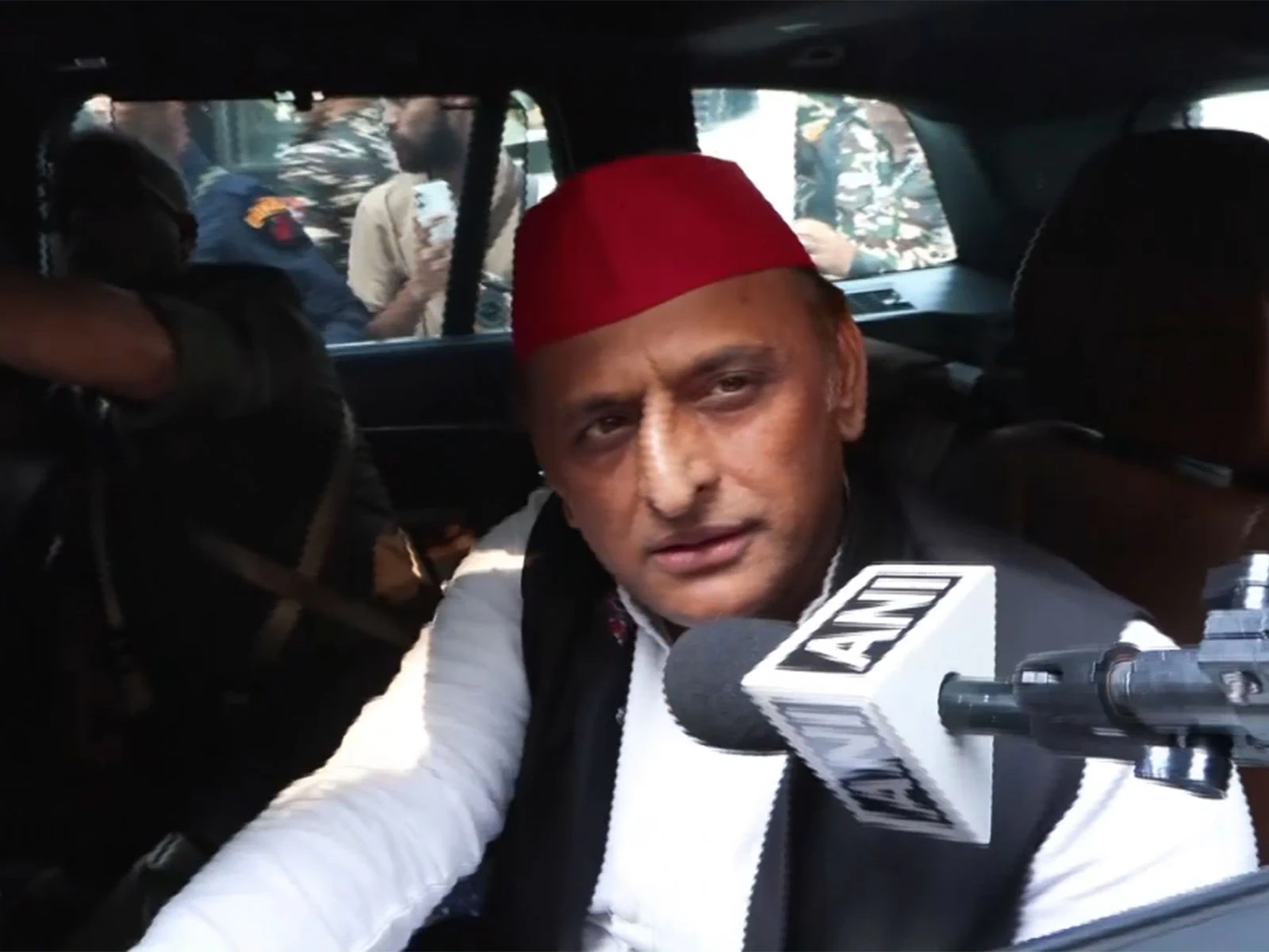 अखिलेश यादव का बड़ा ऐलान: 'जगह बदलने से सरकार अपनी चोरी नहीं छिपा सकती, जारी रहेगा आंदोलन'
