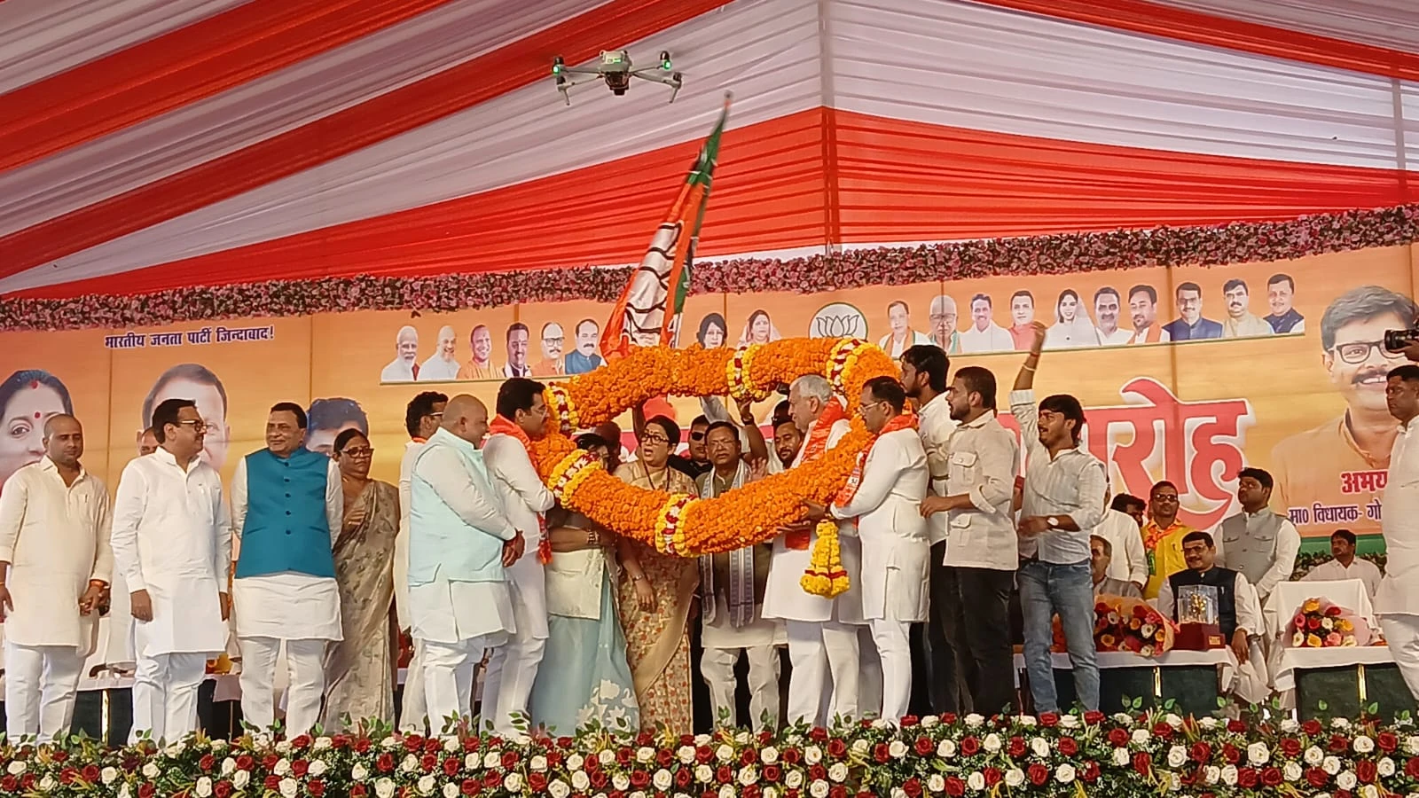 अमेठी: सपा के तीन बागी विधायकों ने थामा भाजपा का दामन, स्मृति ईरानी का कांग्रेस पर हमला