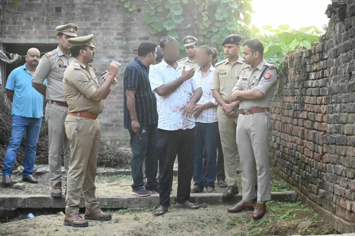 फतेहपुर: शराब दुकान के सेल्समैन की बेरहमी से हत्या, दुकान से नकदी और चाबियां गायब