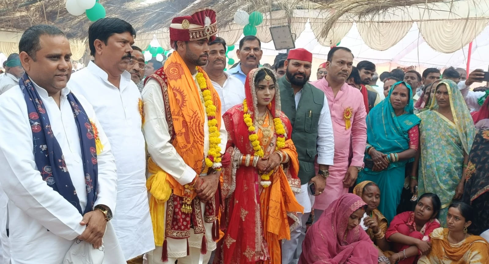 बाराबंकी: बीकेयू ने आयोजित किया 15वां सामूहिक विवाह और निकाह, 82 जोड़ों ने लिए सात फेरे और पढ़े निकाहनामे