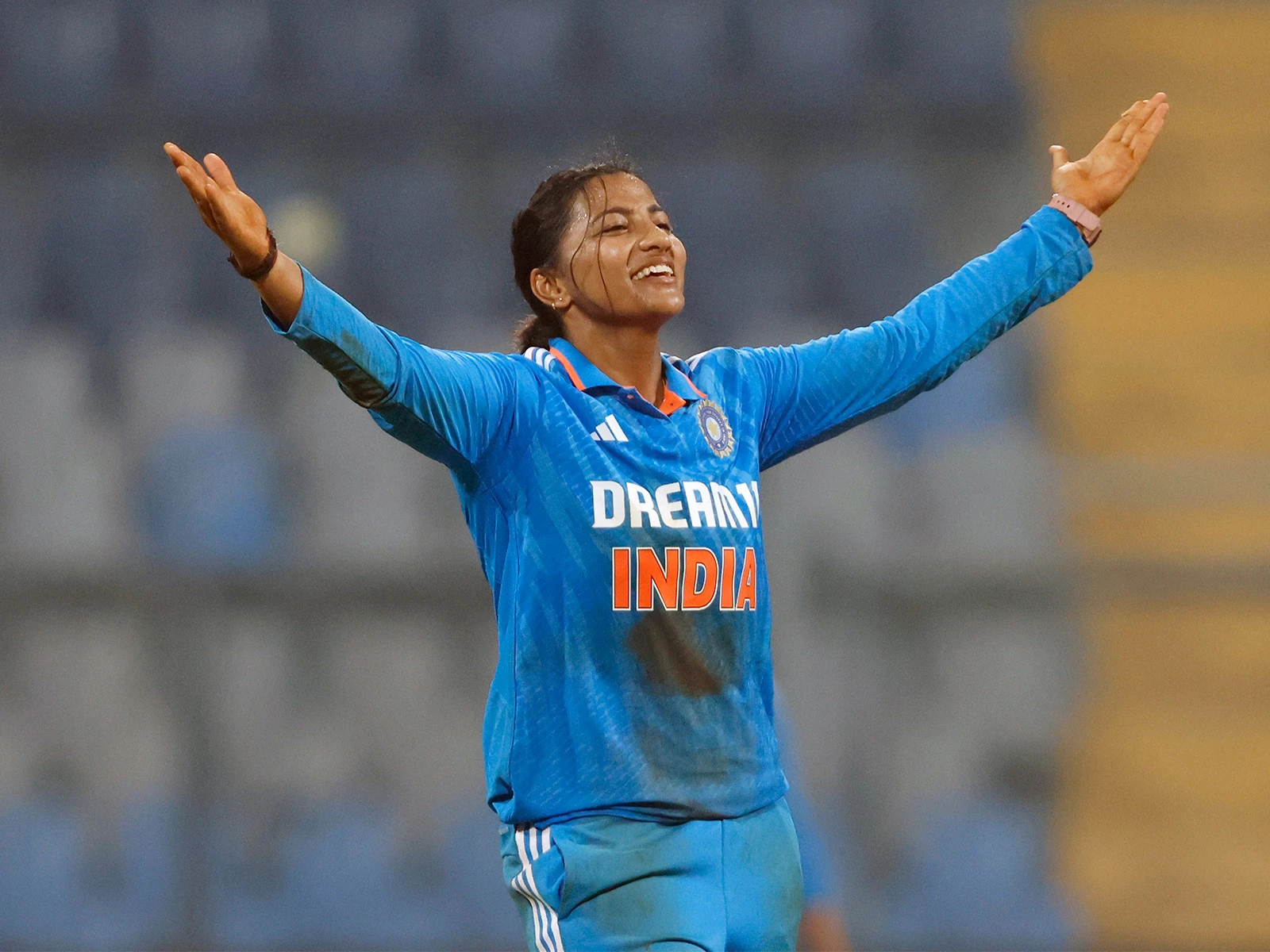 WPL 2027: यूपी वॉरियर्स में शामिल हुईं स्नेह राणा, कहा- टीम के लिए अपना बेस्ट दूंगी
