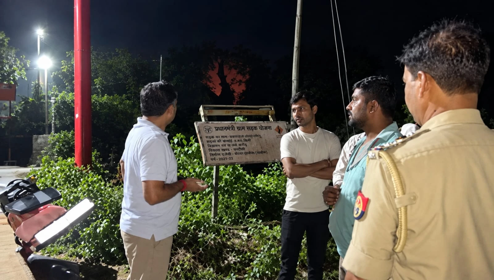 चंदौली: फाइनेंस कर्मी से लूटपाट करने वाले 4 बदमाश गिरफ्तार, लूटी रकम बरामद