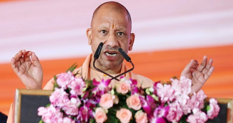 यूपी की आर्थिक ग्रोथ: सीएम योगी ने बताया कैसे 'बीमारू' राज्य से टॉप-3 अर्थव्यवस्था बना उत्तर प्रदेश