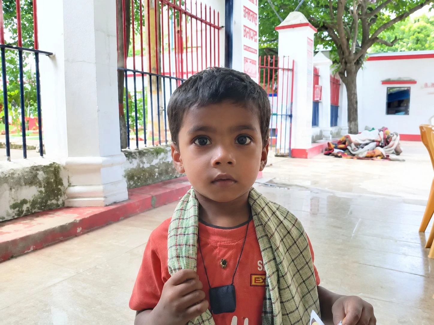 अंबेडकर नगर: जलालपुर में मिला 3 साल का लावारिस बच्चा, परिजनों की तलाश में जुटी पुलिस