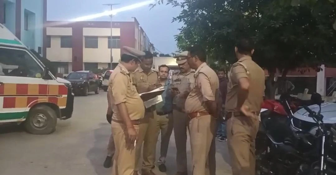 अमेठी: तंडा-बंडा हाईवे पर दो बाइकों की जोरदार भिड़ंत, तीन युवकों की मौत