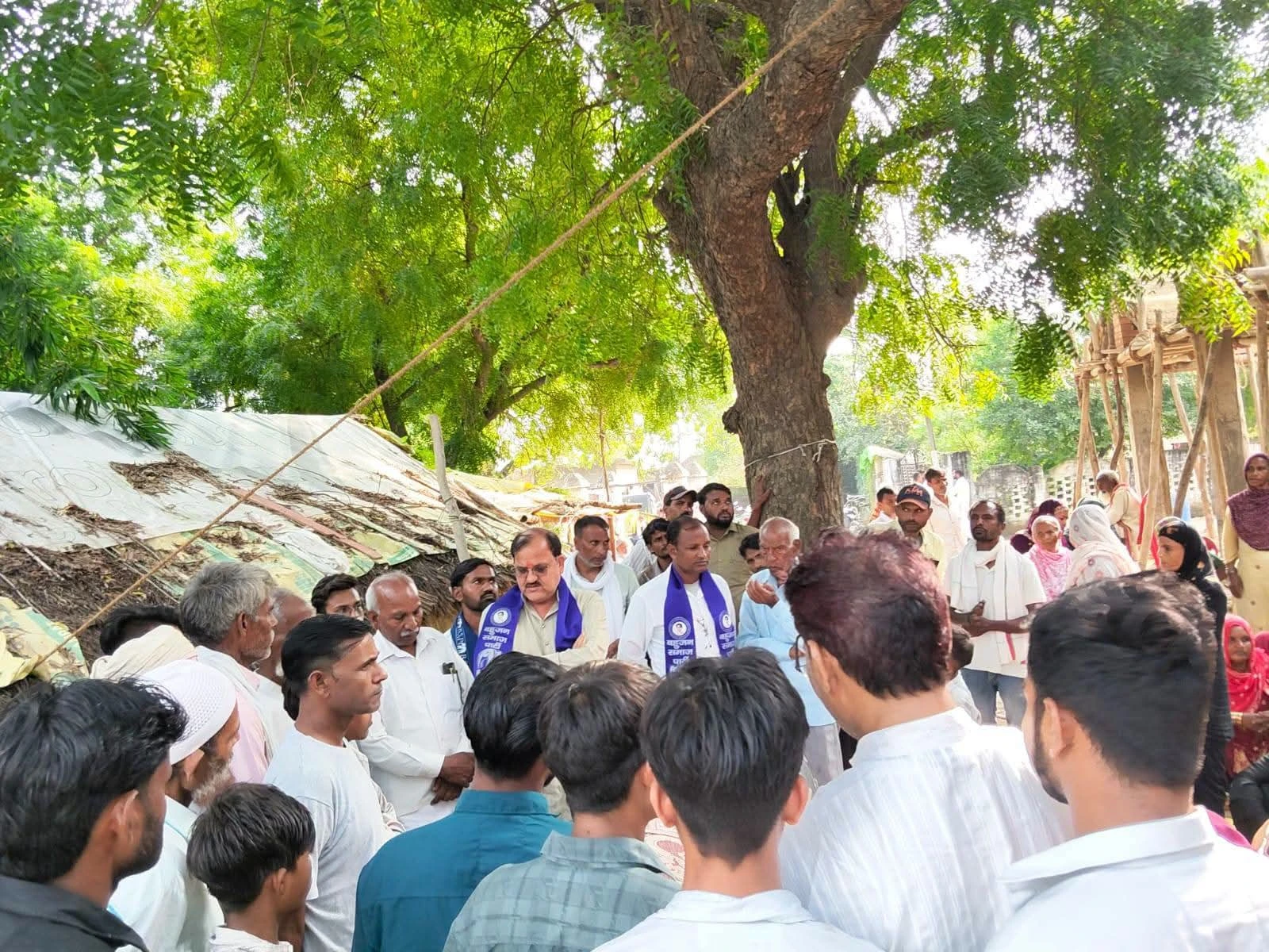 मायावती को फिर से मुख्यमंत्री बनाने की तैयारी, बसपा नेता जितेंद्र मिश्रा ने अमेठी में मांगा समर्थन