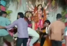 अंबेडकर नगर: दुर्गा पूजा पंडाल में जमकर तोड़फोड़, goddess दुर्गा की मूर्ति खंडित, 3 हिरासत में