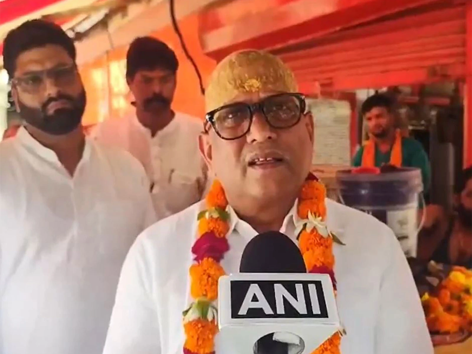 वोटर लिस्ट से हटाए जा रहे गरीबों के नाम, अजय राय ने CEC पर लगाया दबाव का आरोप