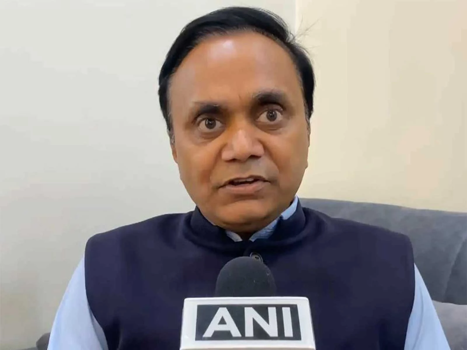 वाराणसी में IAF का मेगा एयर शो: रक्षा विशेषज्ञ ने बताया देश के लिए गर्व का क्षण