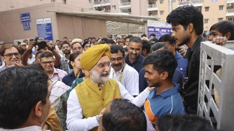 Delhi को मिले नए LG, Taranjit Singh Sandhu ने संभाली कमान, डोनाल्ड ट्रंप ने दी बधाई